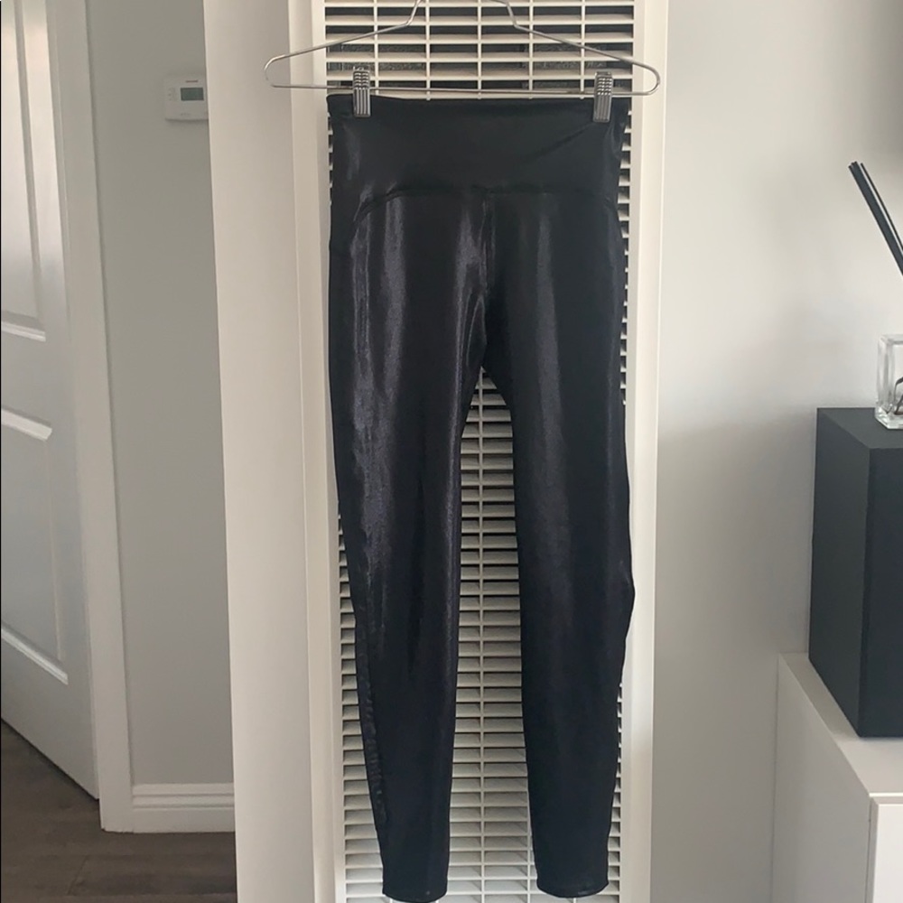 Joy Lab  XS shiney black leggings wi/ mesh detail